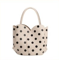 Tulip handbag in cream and black polka dot